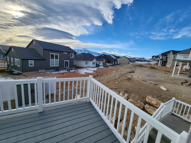 Photo - 439 N Hl Vw Dr