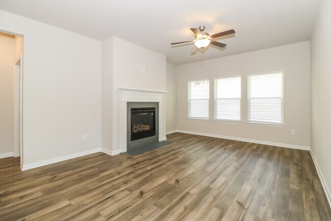 Photo - 376 Magnolia Dr