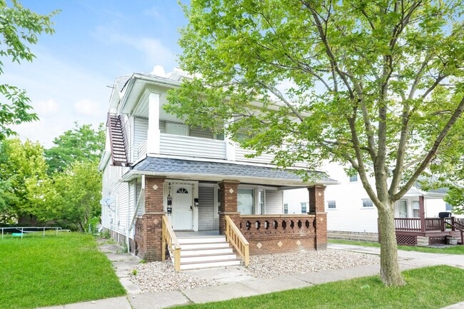 Photo - 4014 Cypress Ave