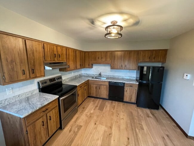 10 Edgewood Terrace Unit 1