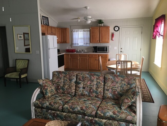 Photo - 7158 Richard Lane Rd