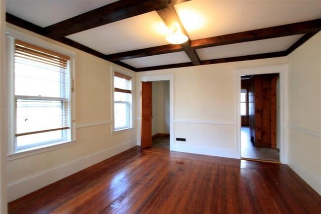 Photo - 92 Rogers Ave Unit 2