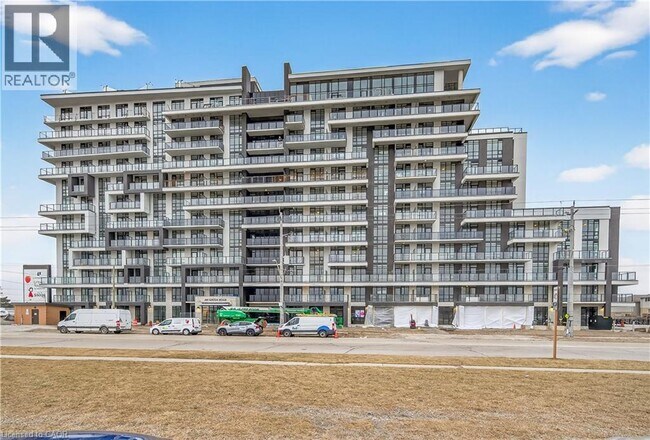 Photo - 461 Green Rd Unit 305