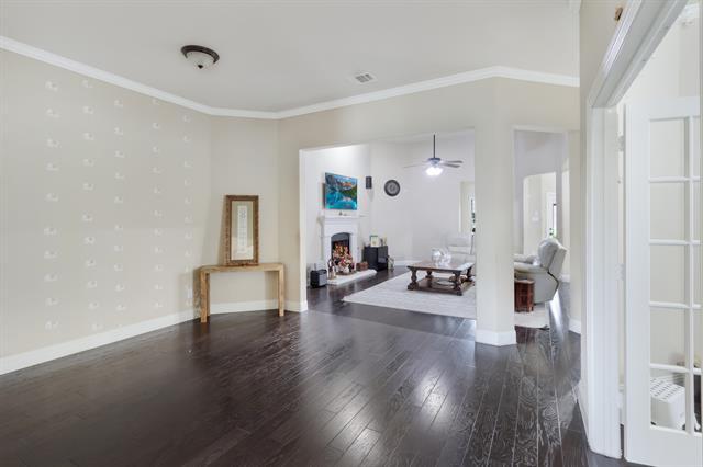 Photo - 10709 Parnell Dr