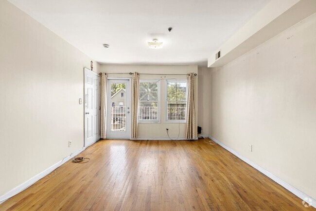 Building Photo - 420 6th St Unit 2 Rental