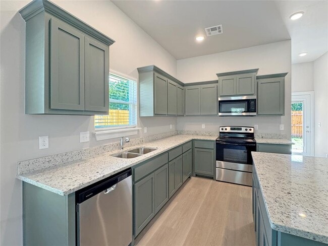 Photo - 1101 N Tucker Ave