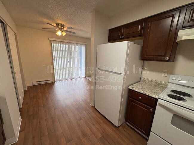 Photo - 17890 SW Alexander St Unit 11