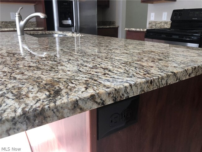 Photo - 1925 E 86th St