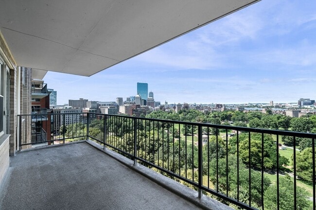 Building Photo - 151 Tremont St Unit 17J