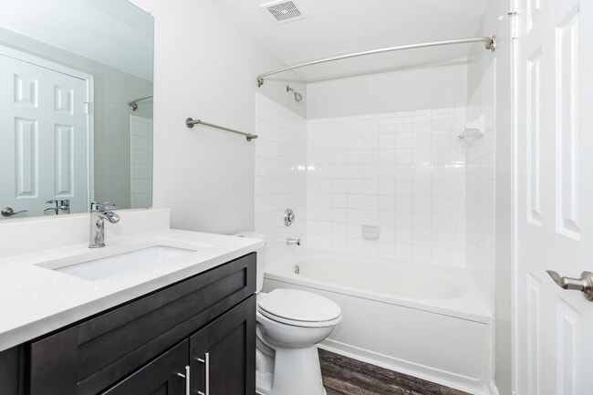 The Ridgeleigh at Van Dorn