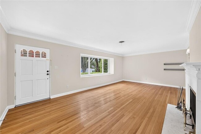 Photo - 2406 Shoreham Rd