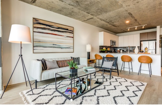 Building Photo - 2113 S Wabash Ave