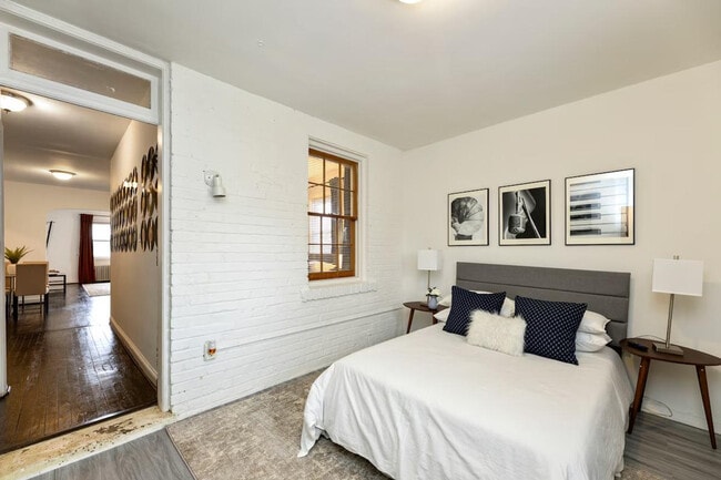 Photo - 1501 17th St SE Unit SI ID1473521P