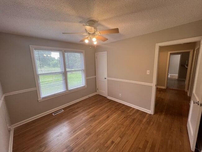 111 Glenhaven Rd