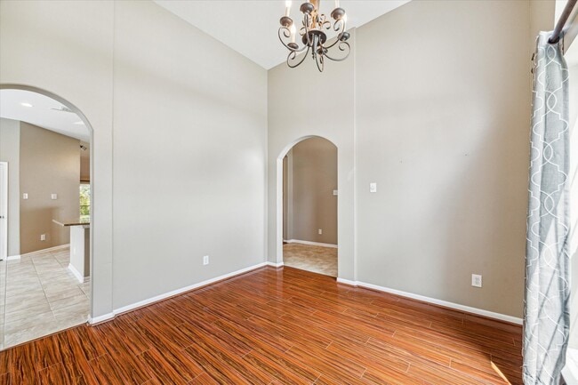 Building Photo - 18703 Summercliff Ln Rental