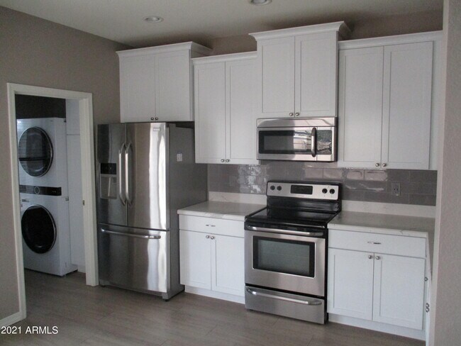 Photo - 2747 S Sailors Way