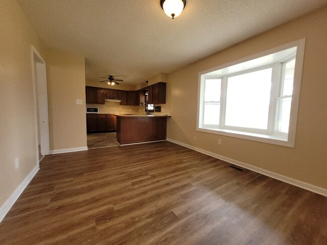 Photo - Available Soon! Country Living only Minutes to US 17