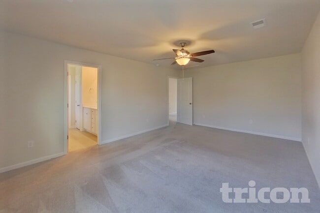 Photo - 1007 Cleveland Meadows Trl