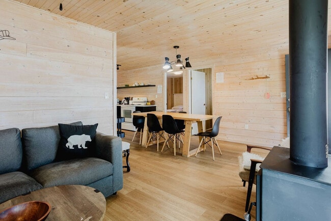 Photo - 100 Sand Bay Rd Unité ID1314902P