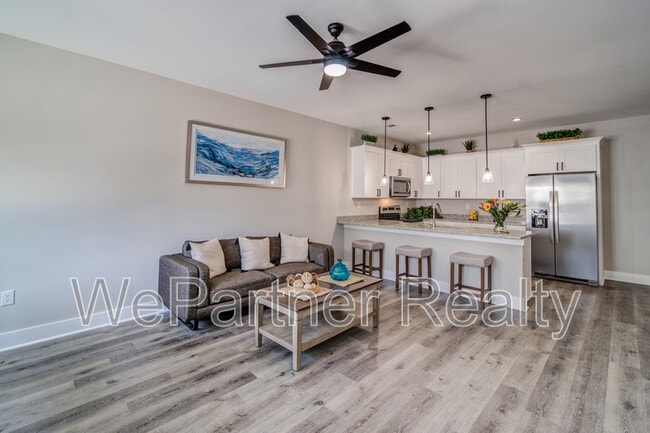 Photo - 6 N Rim Dr