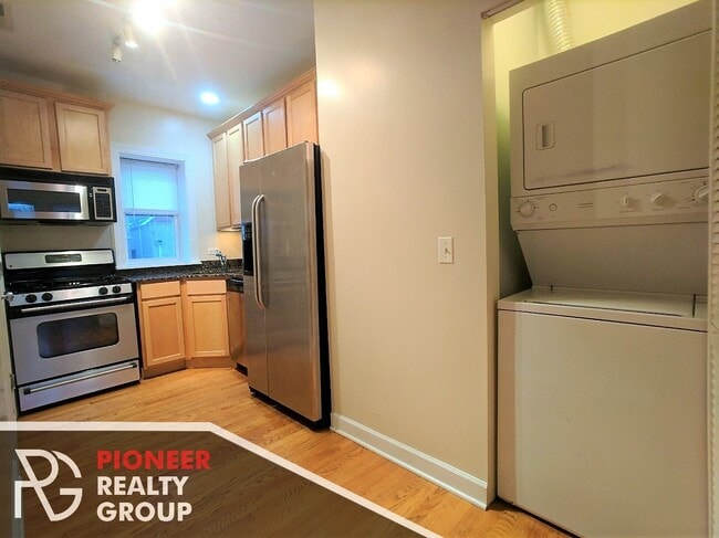 Photo - 3254 N Clifton Ave Unit 3