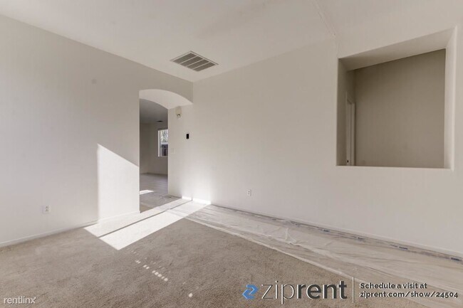 Photo - 3 br, 2 bath House - 9392 Lakepoint Drive,...