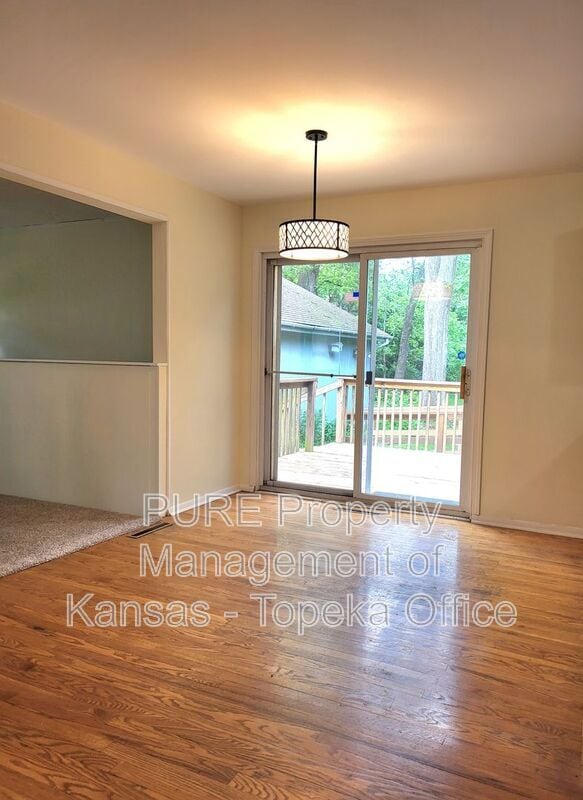 Photo - 4931 Appleton Ave