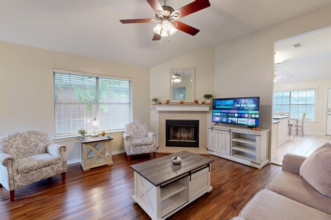 Photo - 810 Camellia Ct Unidad ID1328089P