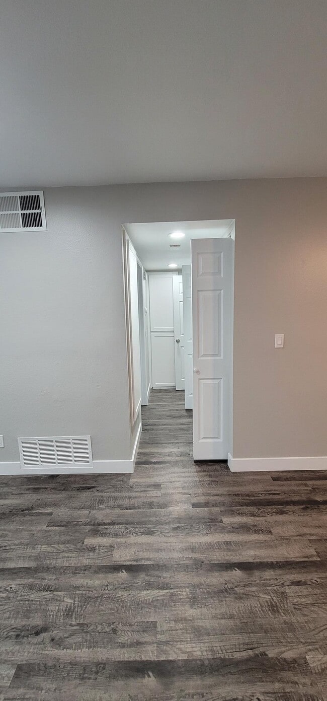 Acacia Park Apartments