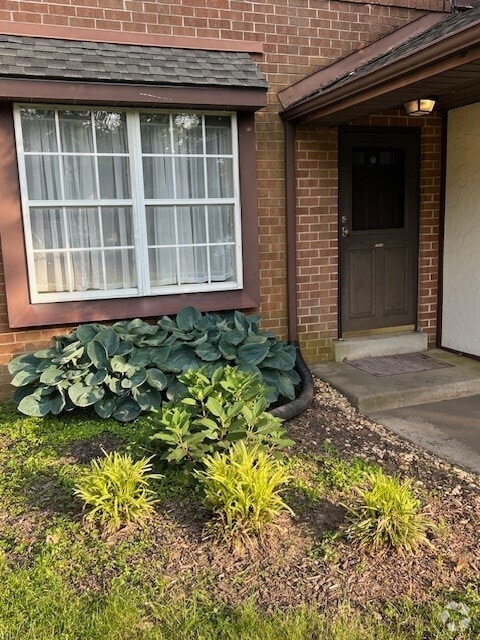 Building Photo - 1781 Quail Ct Unit 1781 A Quail Court Rental