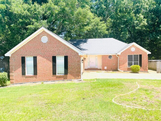 ** 3 Bed 2 Bath located off McQueen Smith ... - ** 3 Bed 2 Bath located off McQueen Smith ... House