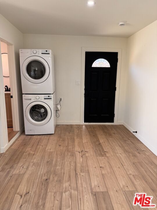 Photo - 3215 Winter St