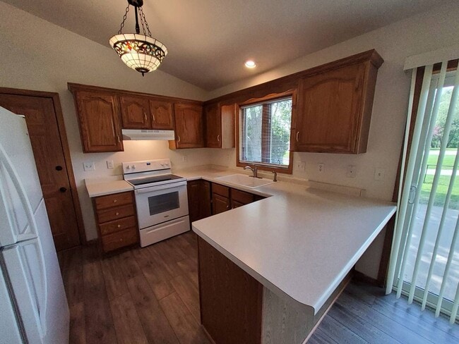 Photo - 2801 Ruschfield Dr