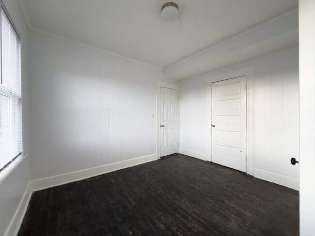 Bedroom 2 - 367 Bishop Ave Unit 2nd Floor