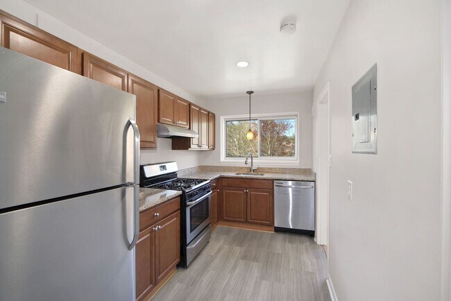 Photo - 2BD/2BA- Bethesda Condo in Parkside Community - Utilities Included Unit #201