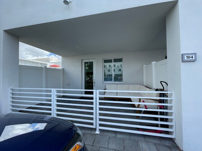 Photo - 6450 NW 102nd Ct Unit APT 104