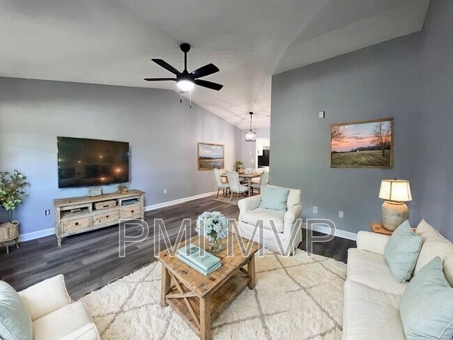 Photo - 4089 Greenery Dr