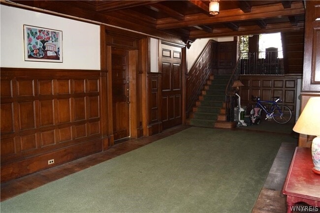 Photo - 721 W Ferry St