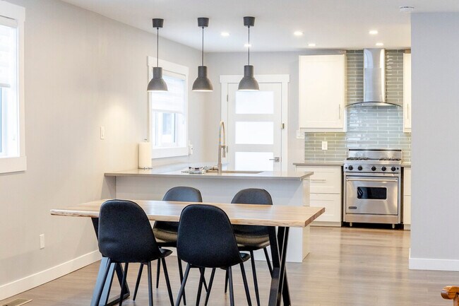 Photo - 1161 2 Avenue-SI ID1490151P Unit SI ID1490151P