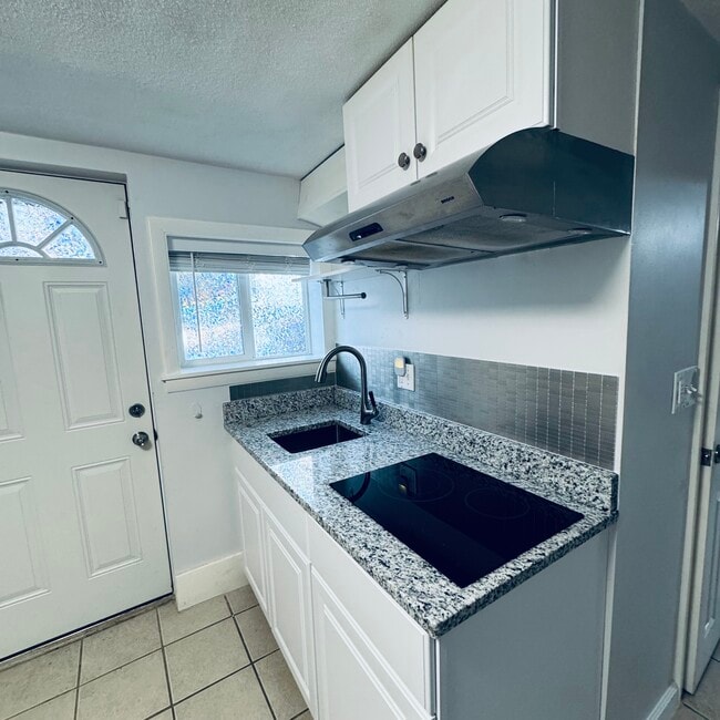 Photo - 36 Summer St Unit Rear