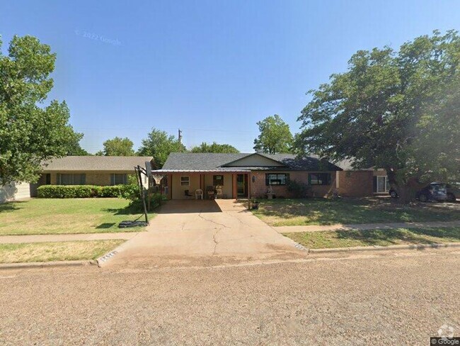 Building Photo - 4 Bed/2 Bath in Wester Neighborhood (50th ... Rental