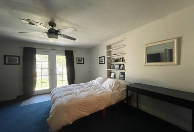 Photo - 1345 N Van Ness Ave