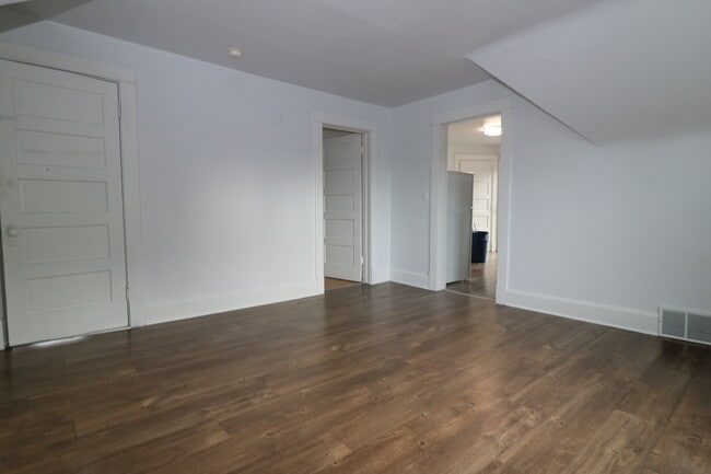 Photo - 124 Proudfit St Unidad 3