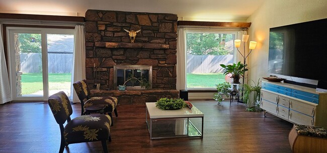 Photo - Contemporary Ranch in a beautiful, quiet s...