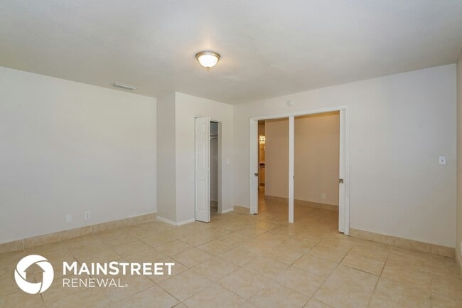 Photo - 142 Springwood Dr