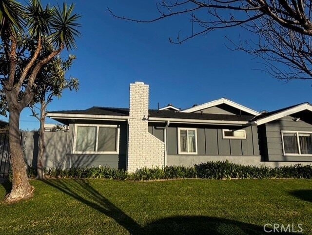 Building Photo - 17132 Emerald Ln Unit D