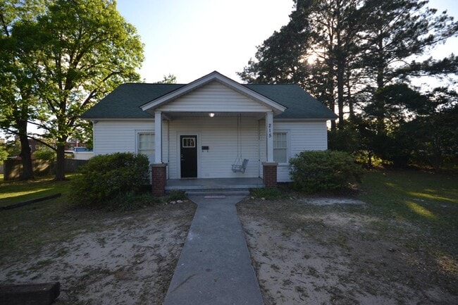 Building Photo - 215 Gadsden St