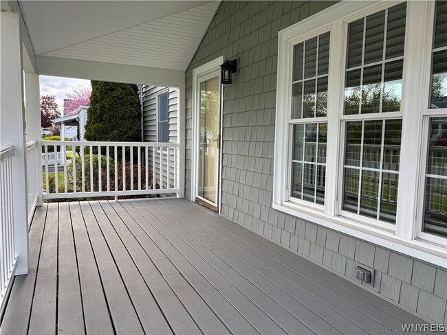 Photo - 230 Cleveland Dr