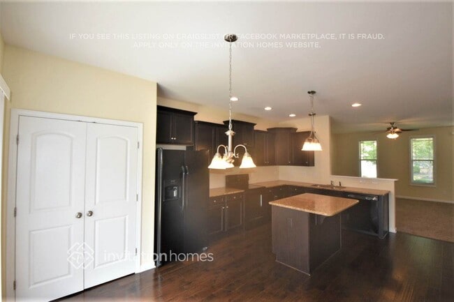Photo - 127 Verrazano Pl
