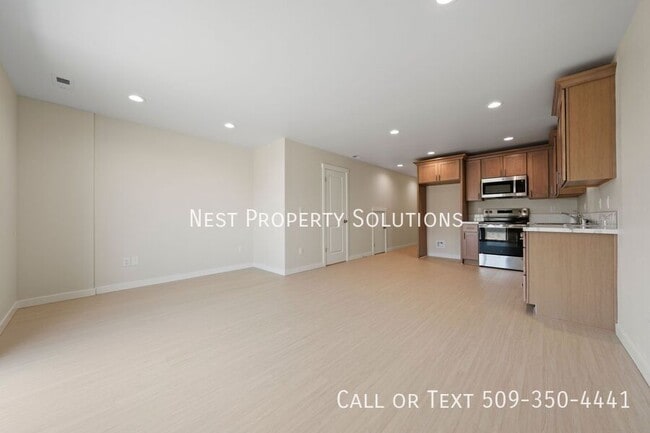 Photo - 1613 W Lee St Unit C